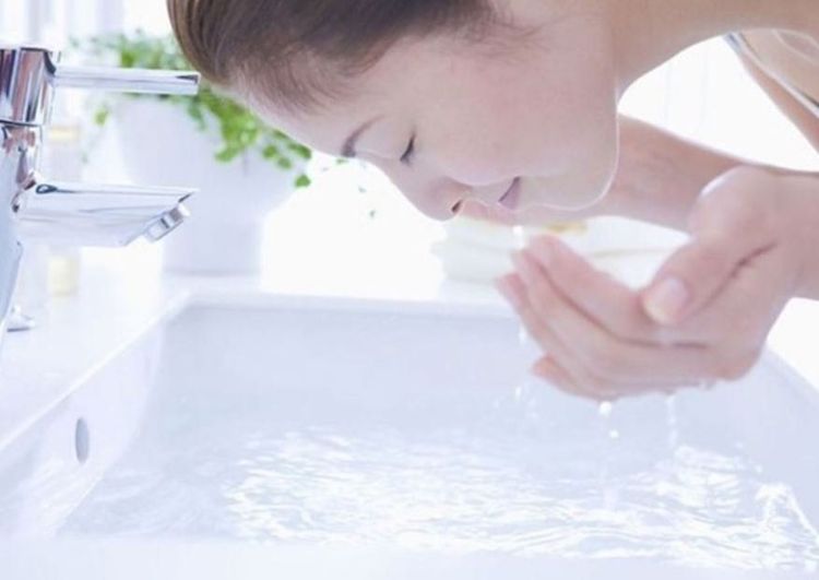 Làn da dầu dễ bóng ở vùng chữ T