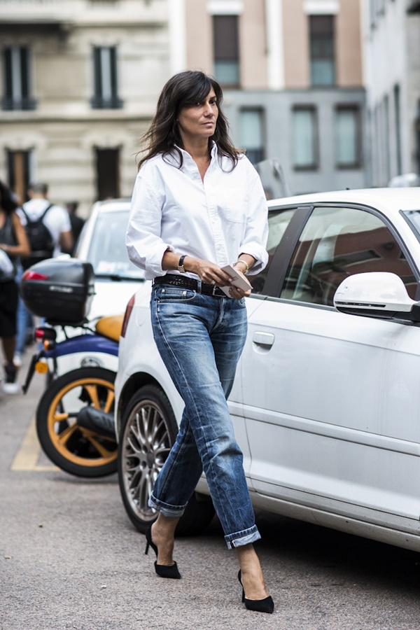 Áo blazer oversize kết hợp quần ống rộng mang lại vẻ ngoài thanh lịch