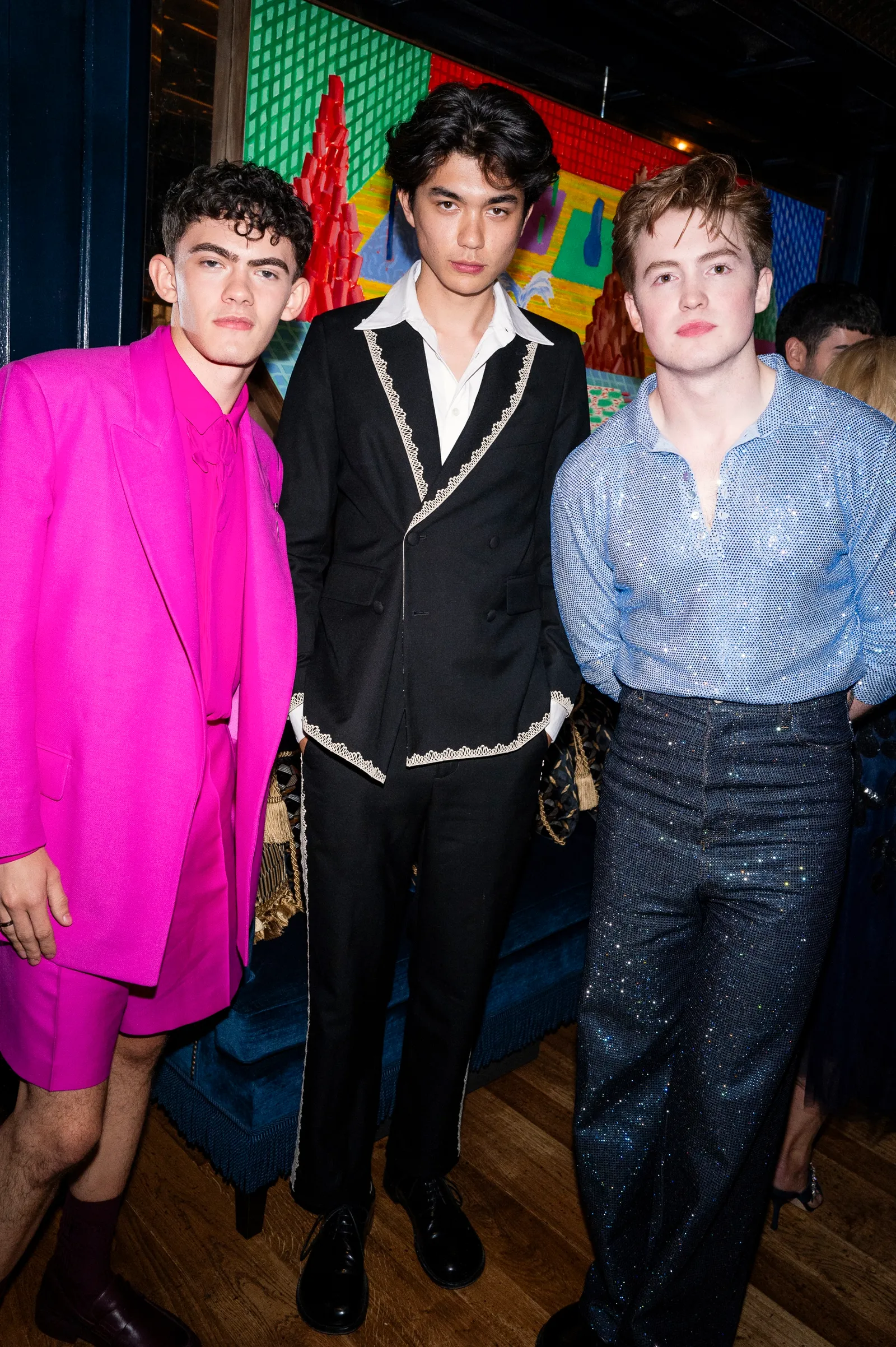 Kit Connor cùng các bạn diễn Joe Locke và William Gao tại Vogue World London