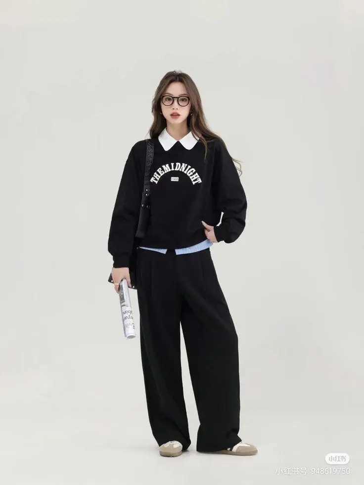 Outfit đi làm năng động với áo sweater