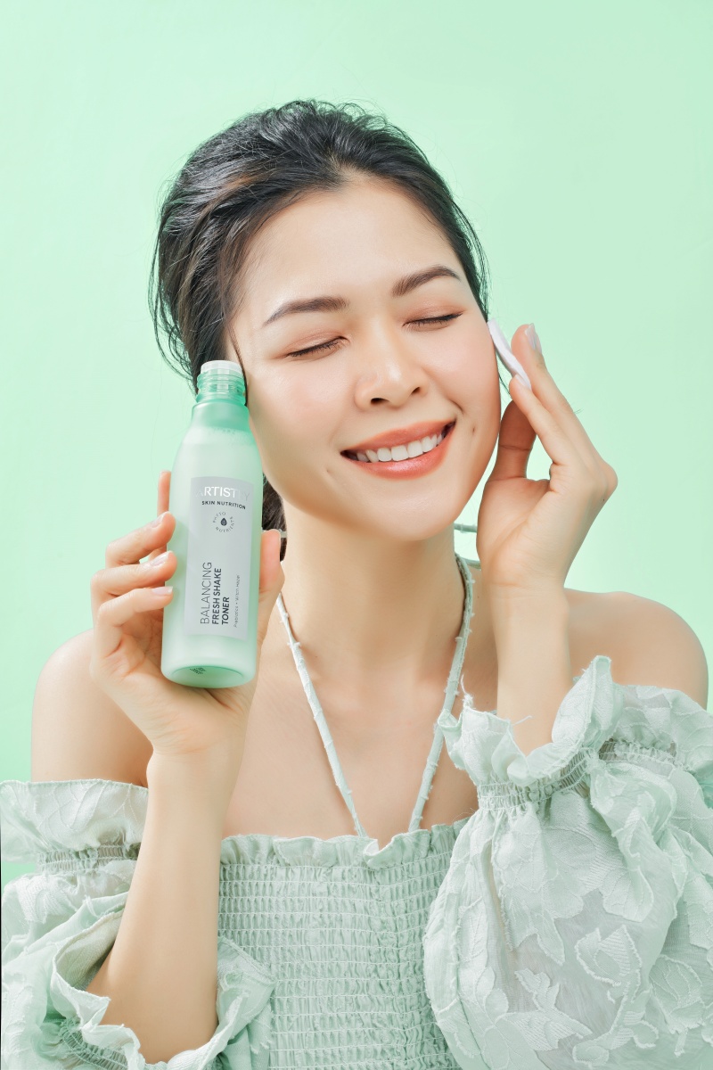 Nước cân bằng da dạng lắc