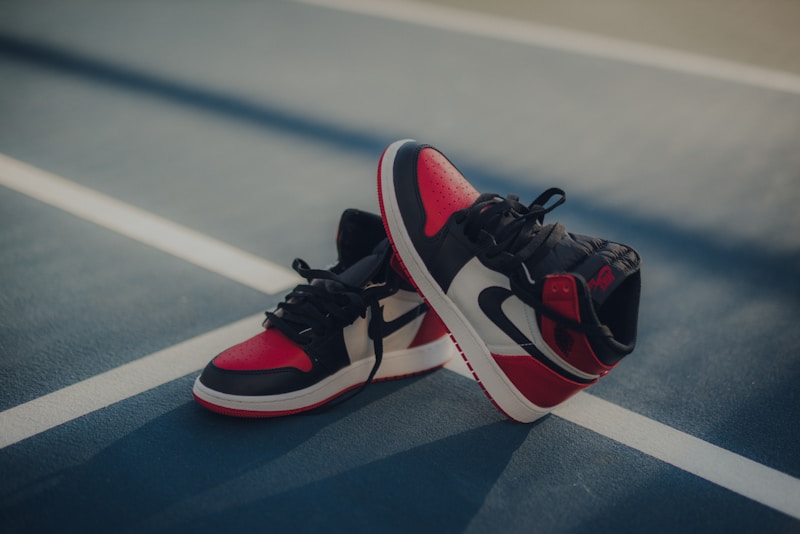 Sneaker Gucci phối cùng đồ casual