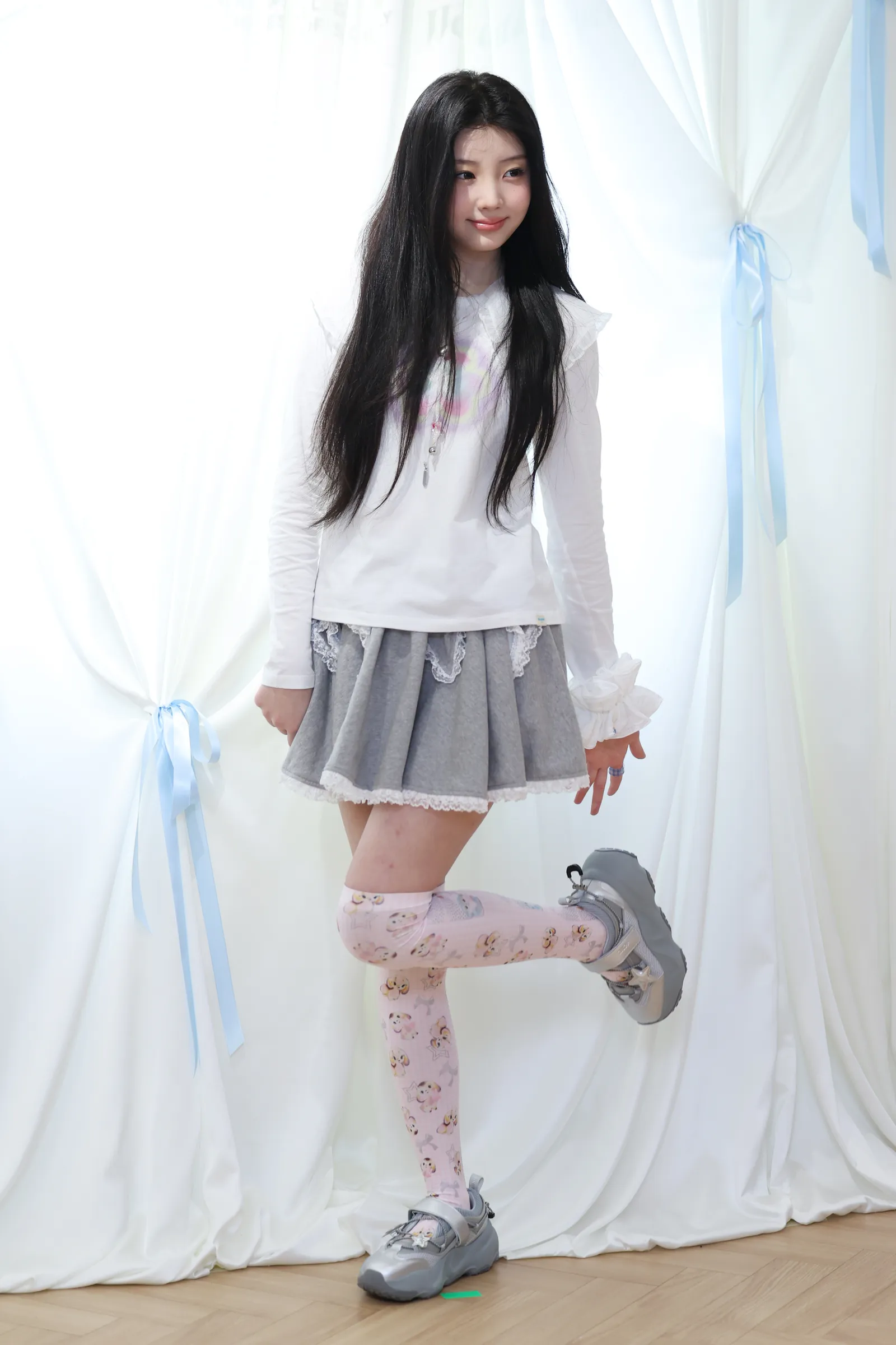 Sneaker Mary Janes xu hướng hè 2026