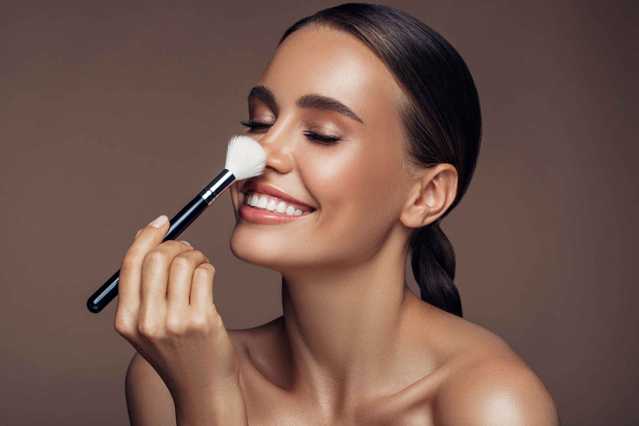 Undertone da trung tính có thể linh hoạt lựa chọn mỹ phẩm phù hợp với cả tone ấm và lạnh