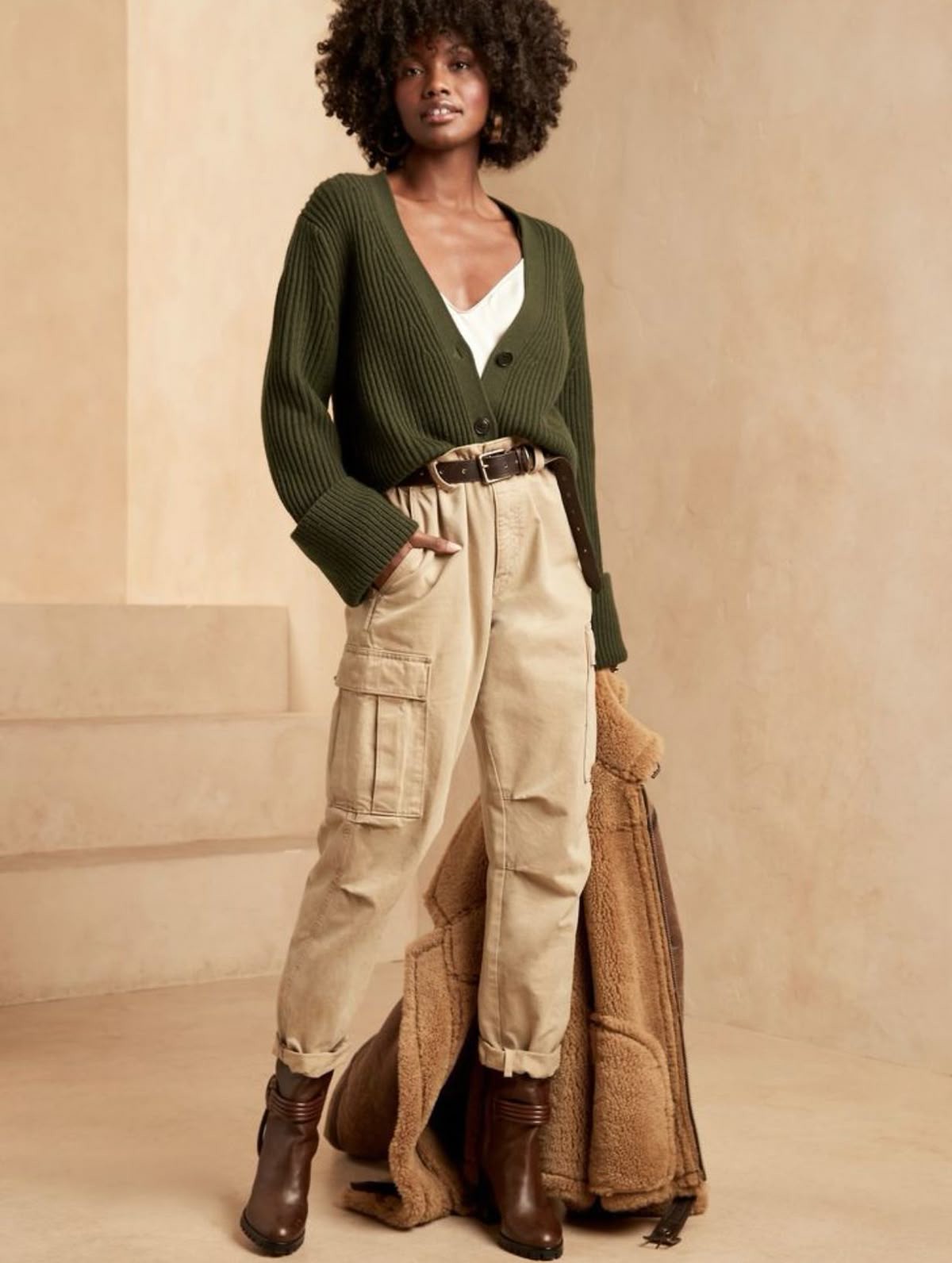 Khaki Coded: tiện ích