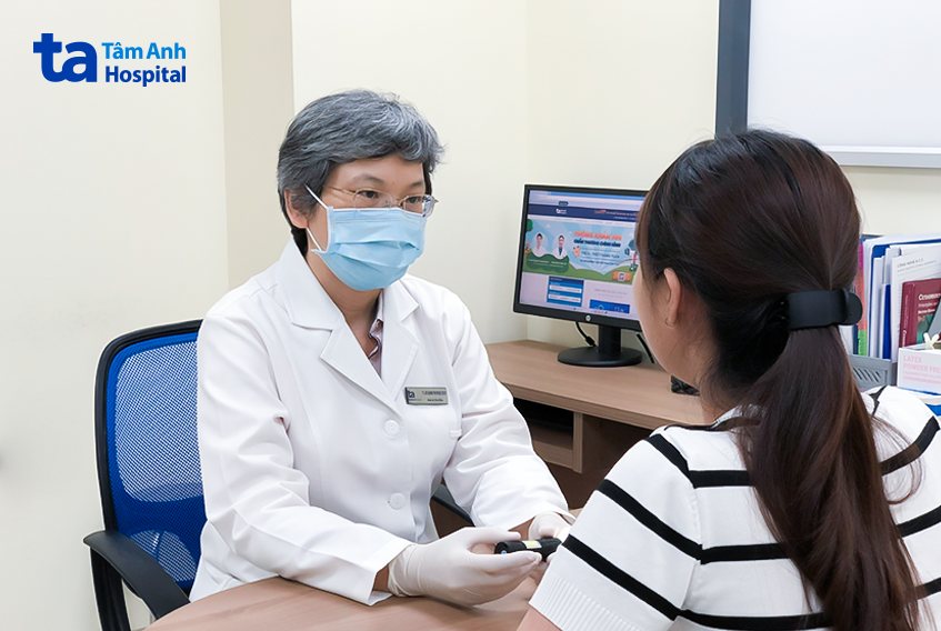 Khi phát hiện, nghi ngờ xuất hiện mụn ẩn người bệnh có thể đến chuyên khoa Da liễu – Thẩm mỹ Da để các bác sĩ điều trị