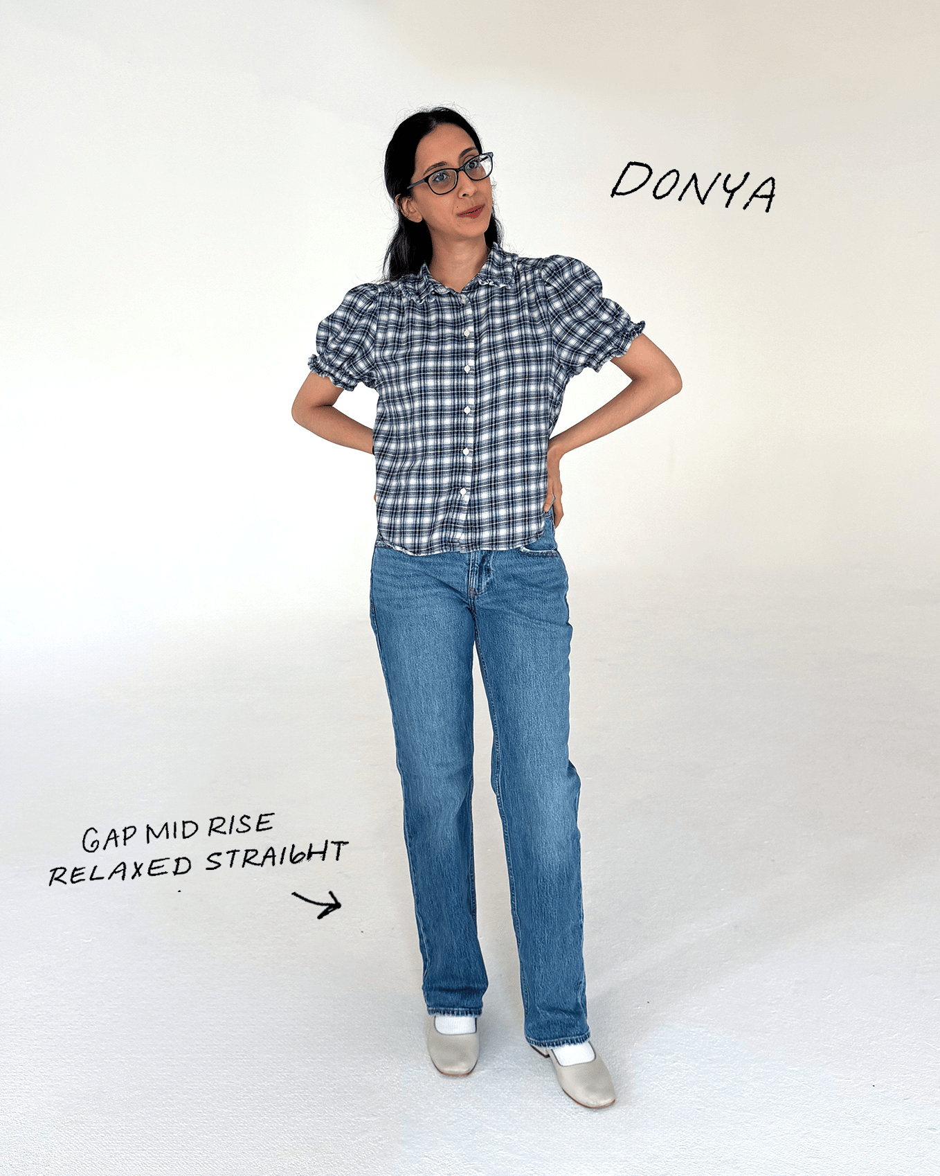 Cách làm chủ tỷ lệ với quần jeans ống suông phom rộng