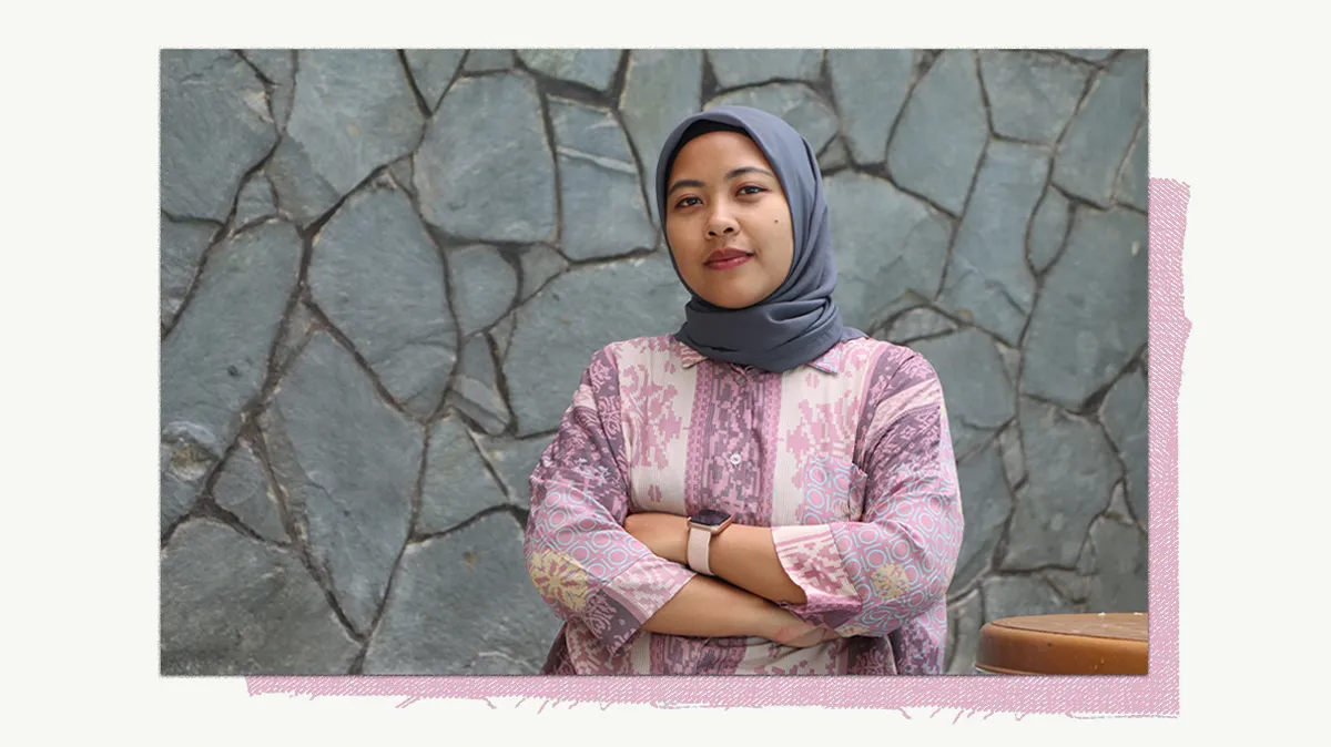 Chân dung Siti Nursyafitri, công nhân may 25 tuổi tại Indonesia