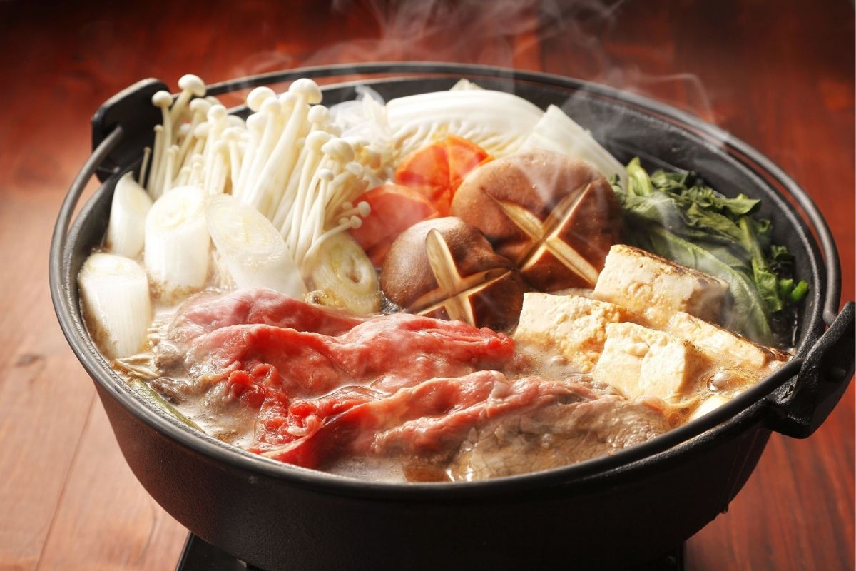 Các món lẩu đãi tiệc cưới mang lại trải nghiệm đặc biệt
