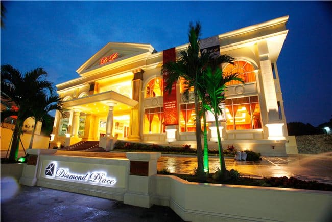 Diamond Place