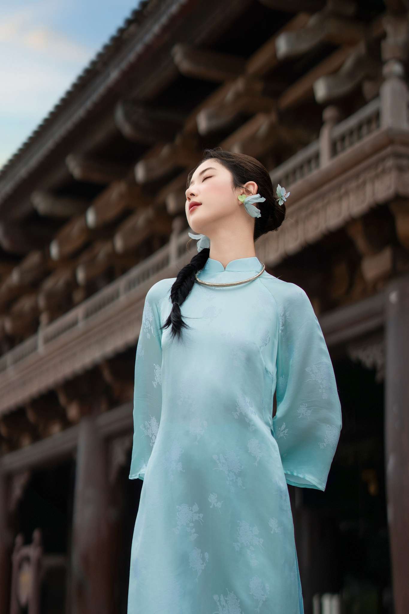 Áo dài cưới tại Hà Cúc với đường nét tinh tế