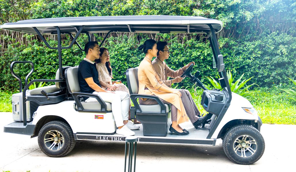 Xe điện nội khu