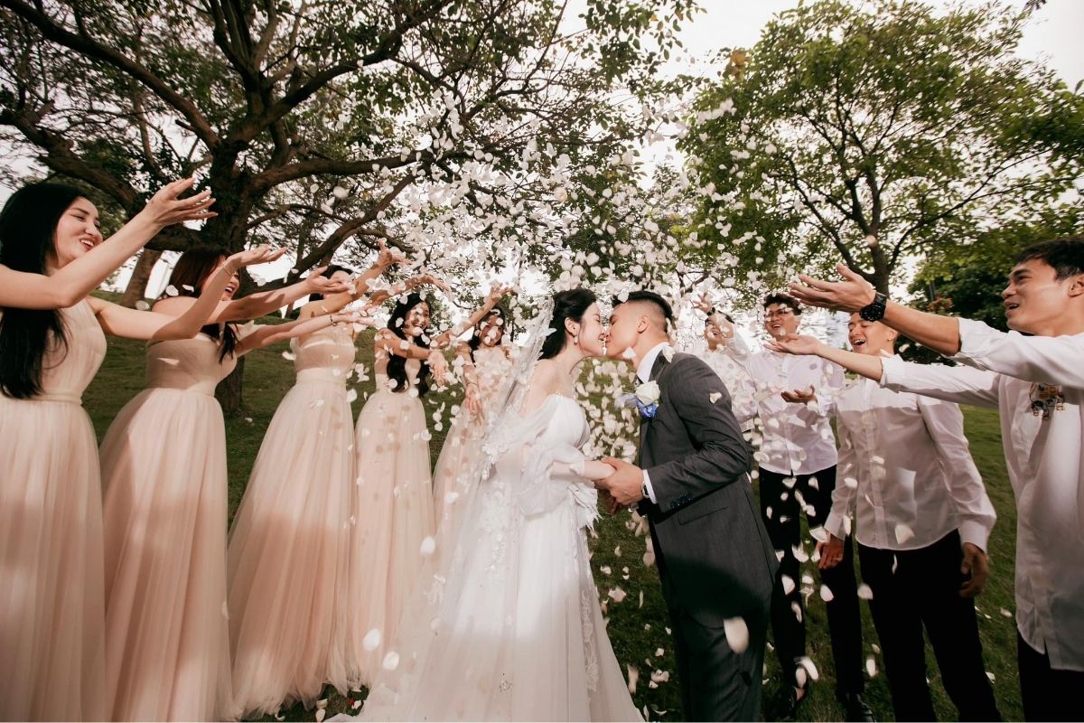 Áo cưới Joli Poli