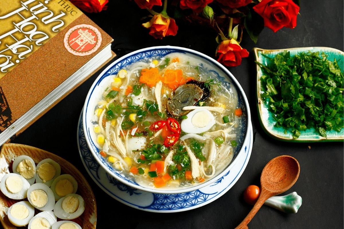Súp khai vị là món ăn không thể thiếu trong tiệc cưới