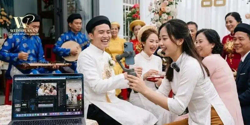 Xu hướng đám cưới 2026 với wedding content creator ghi lại khoảnh khắc tự nhiên ngày cưới