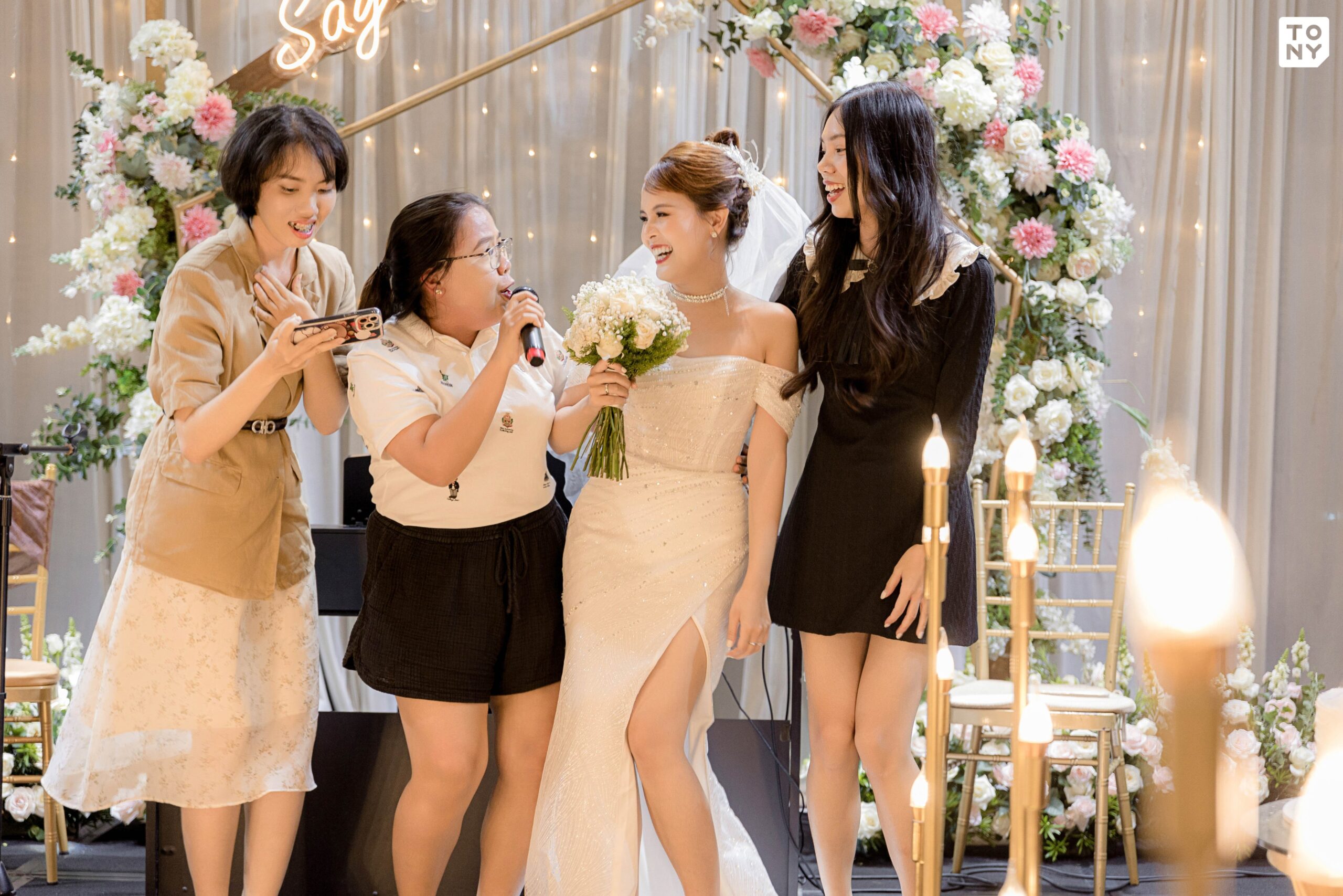 Kinh nghiệm làm hợp đồng nhà hàng tiệc cưới