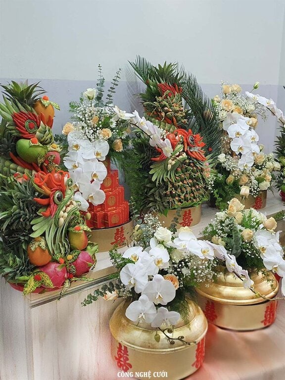 Mâm quả cưới hỏi kết hoa tươi