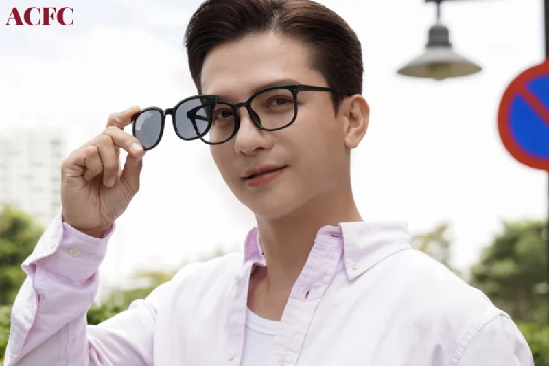 Một Gọng Kính Cận Unisex Tốt Được Nhận Biết Qua Những Chi Tiết Nào?