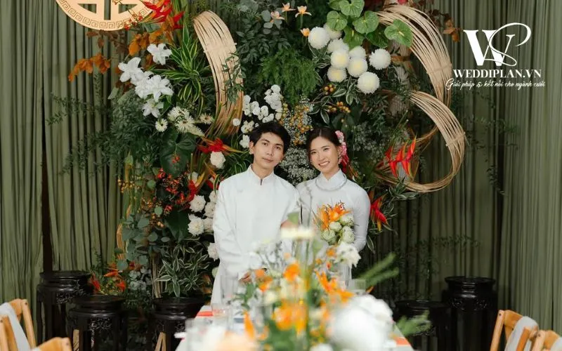 So sánh tự chuẩn bị và thuê dịch vụ mâm quả lễ gia tiên