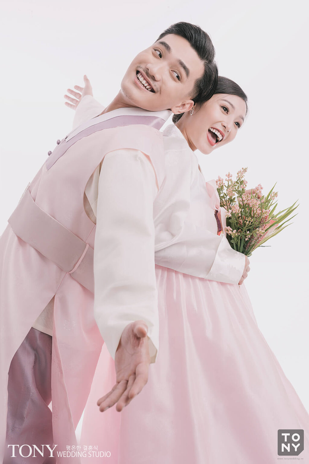 Chụp ảnh cưới hanbok