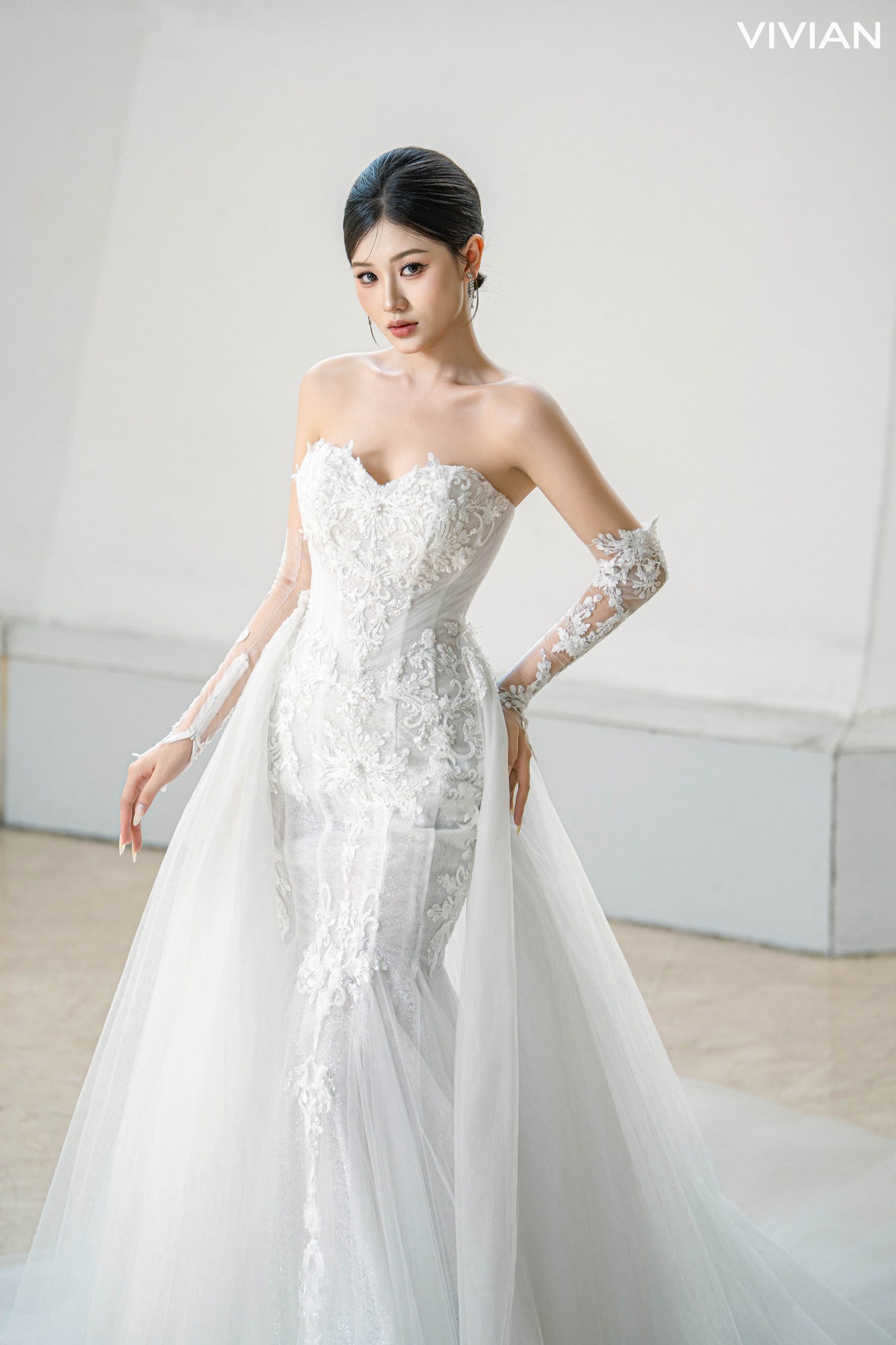 Váy cưới đuôi cá tôn đường cong tự nhiên