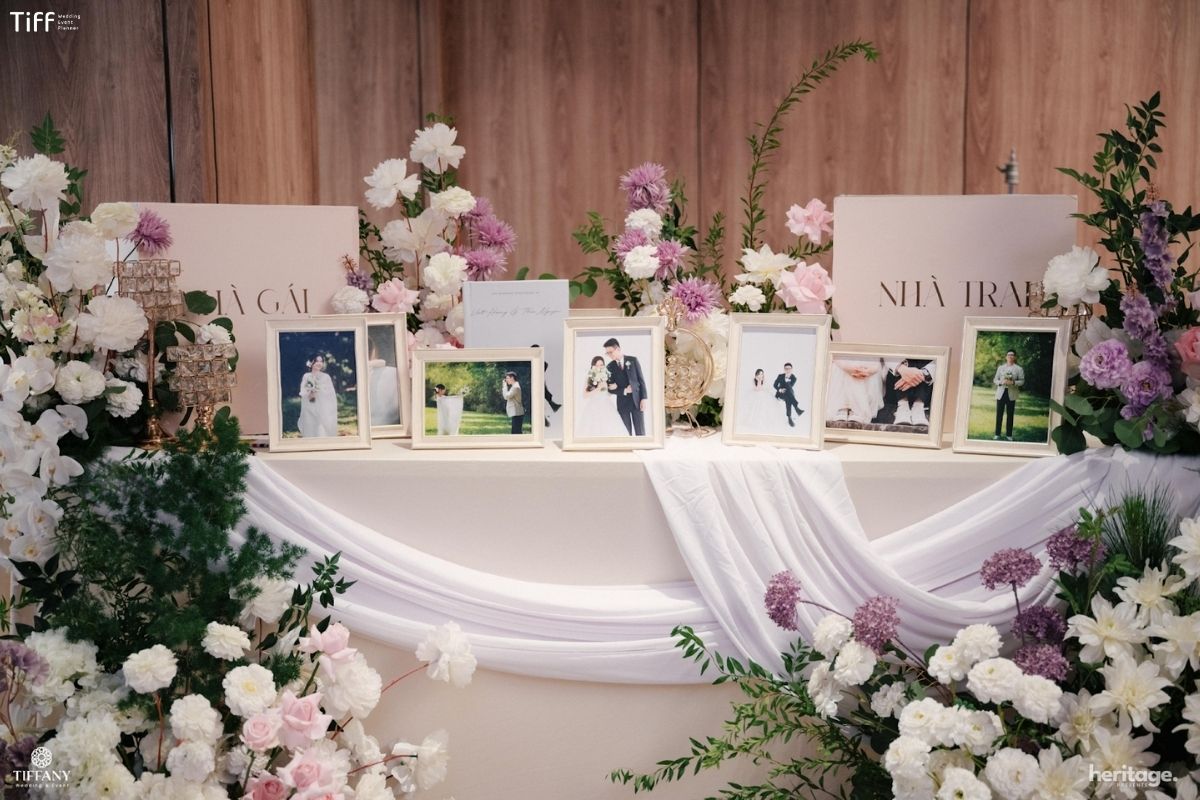 Tông trắng kem be xám nhẹ giúp bàn gallery tối giản vẫn thật tinh tế