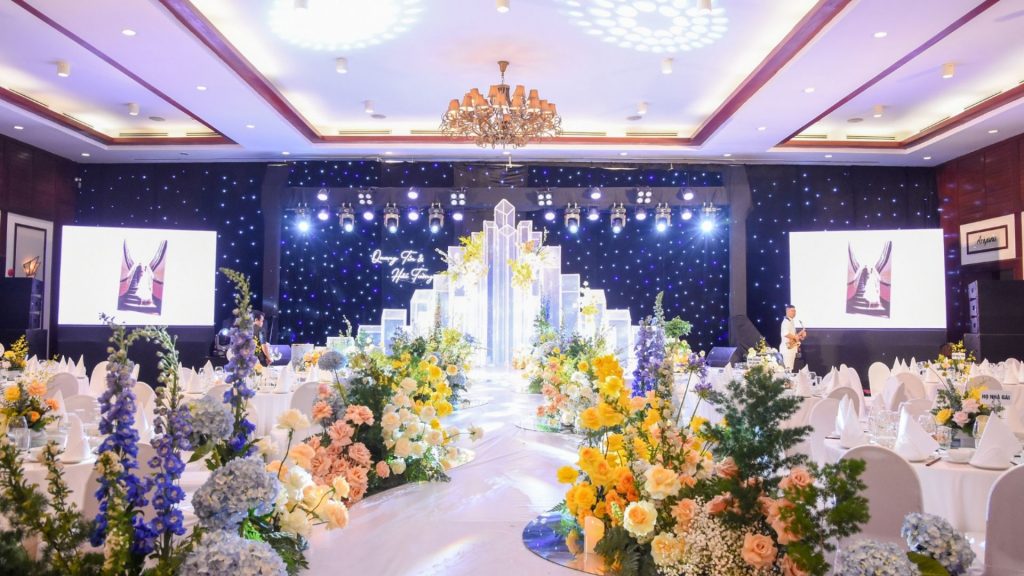 Ẩm thực độc đáo cho lễ cưới biển tại Furama Resort Đà Nẵng