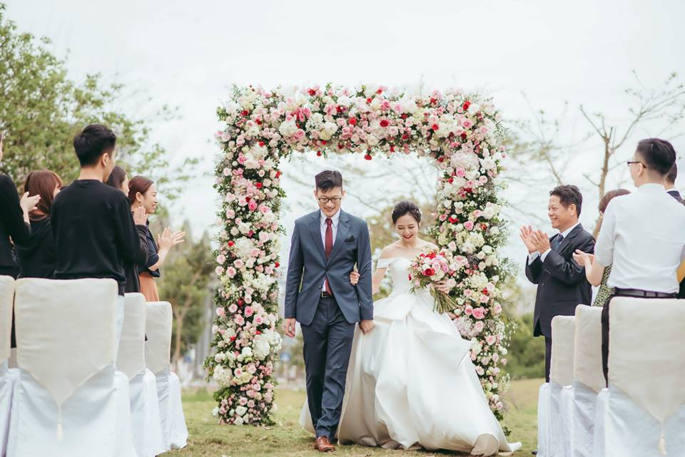 Nên lựa chọn trang phục thuận tiện cho quá trình giao lưu và di chuyển