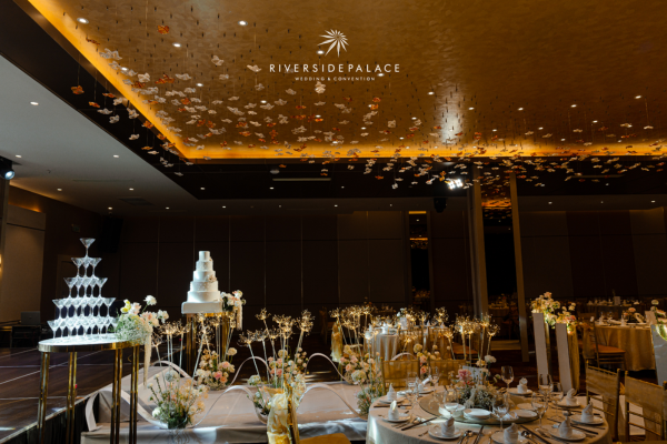 Hệ thống 9 sảnh tiệc độc đáo tại Riverside Palace