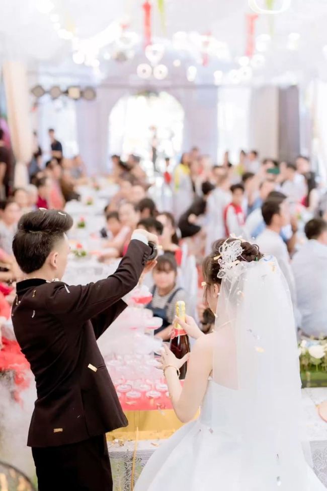 Kinh nghiệm chọn thực đơn tiệc cưới ngon – gọn – tiết kiệm