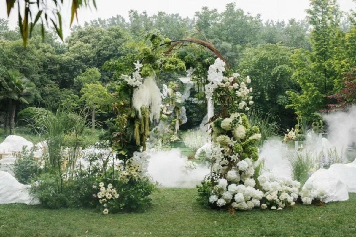Ý tưởng trang trí tiệc cưới phong cách Secret Garden