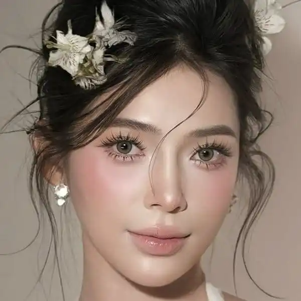 Dịch vụ makeup cô dâu chuyên nghiệp với quy trình xử lý nền và tạo kiểu tóc