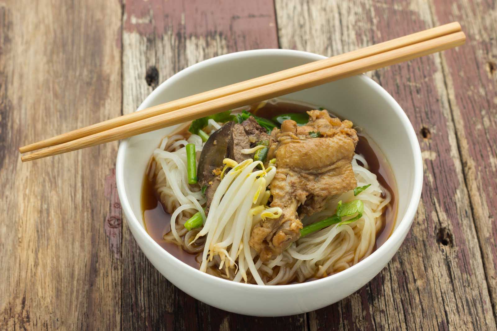 Gà tần