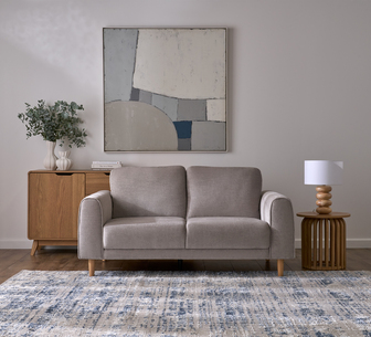 Mẫu sofa văng Archie 2 chỗ ngồi màu xám bồ câu với đường nét thanh mảnh