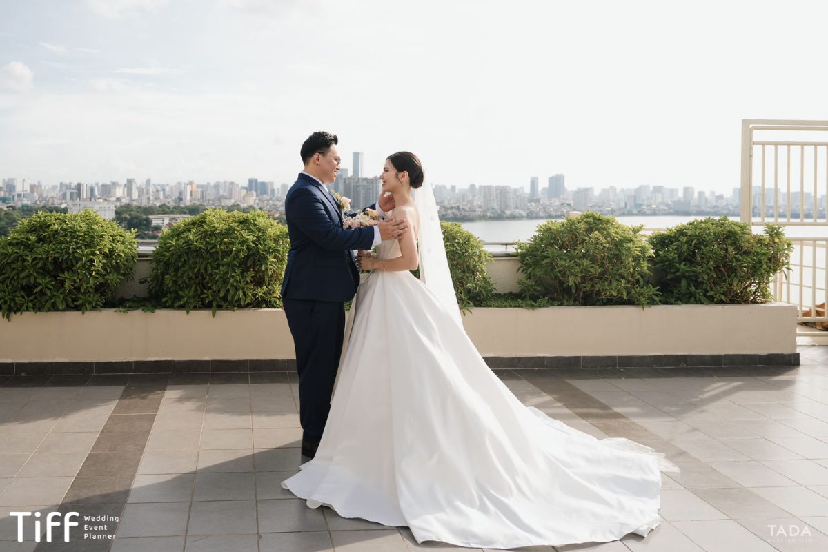 Chi phí dịch vụ tiệc cưới nhà hàng