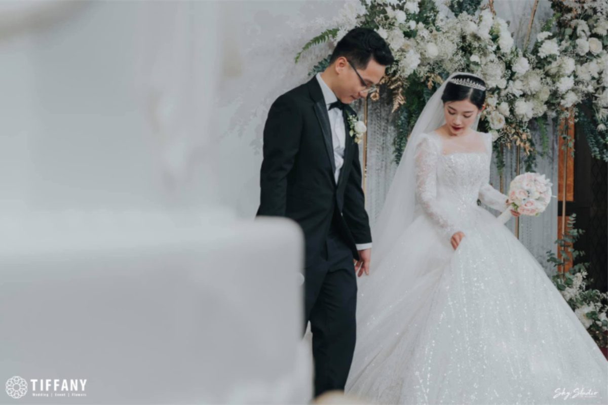 Tiệc cưới ngoài trời tại Almaz