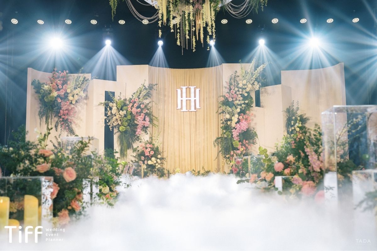 Bó hoa cưới thật với vẻ đẹp tự nhiên tươi sáng - nguồn từ tiff