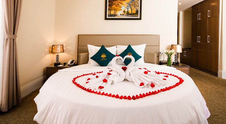 Phòng Junior Suite tại MerPerle Crystal Palace