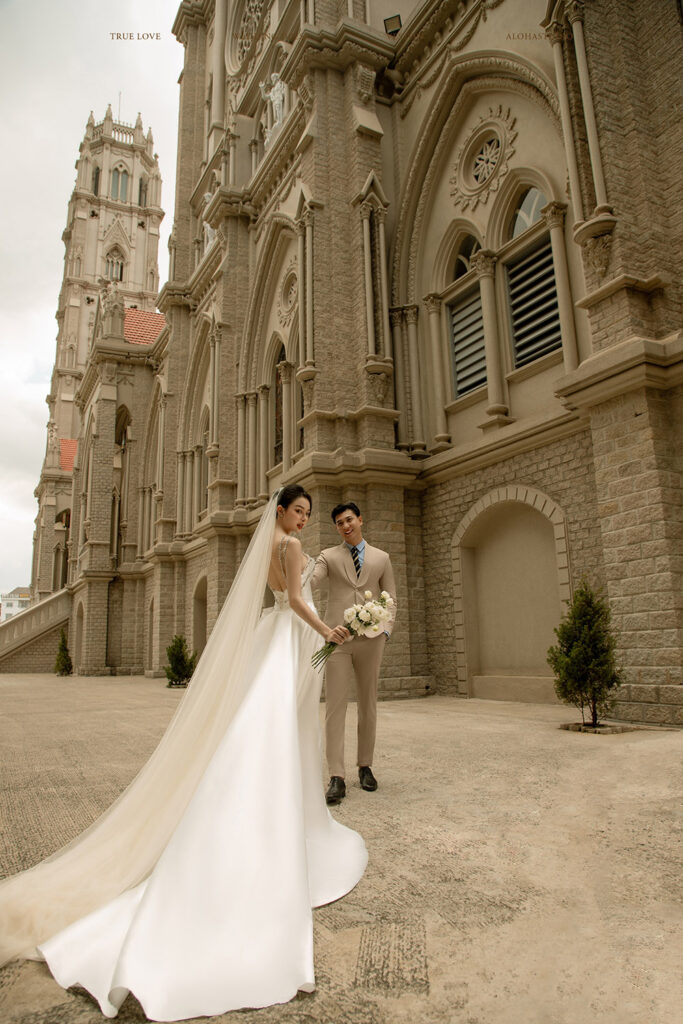 Concept chụp ảnh cưới Collection 19 tại nhà thờ Song Vĩnh với phong cách hiện đại