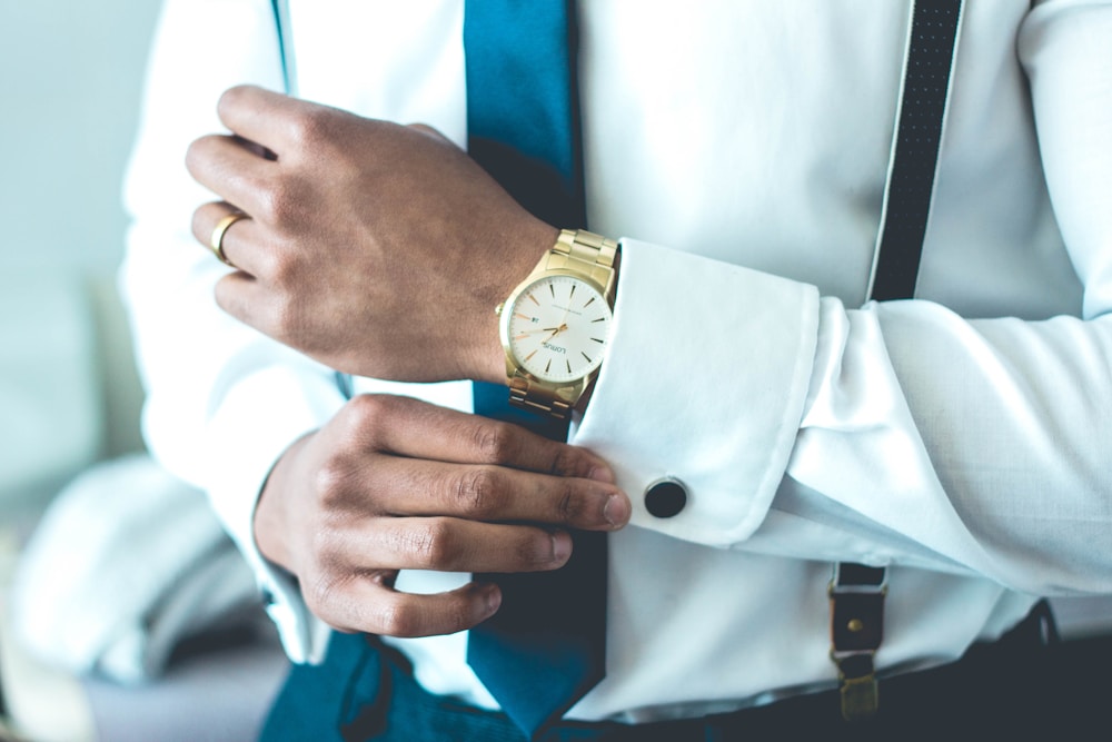 Đo size nhẫn cưới chuẩn trước khi đặt mua