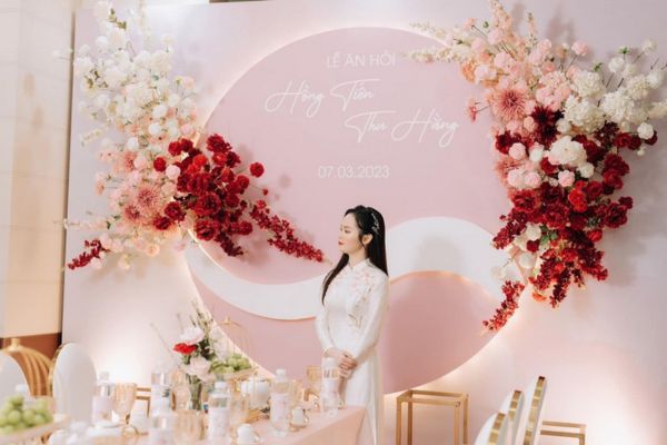 Phông nền lễ ăn hỏi tông hồng đỏ