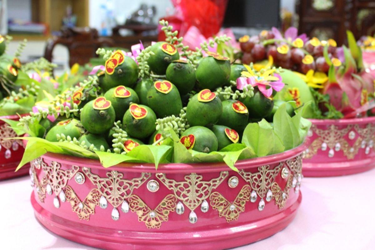 Mâm trầu cau là mâm bắt buộc trong mọi lễ cưới hỏi miền Nam (Ảnh: sưu tầm)