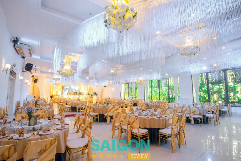 Nhà hàng tiệc cưới Aqua Palace