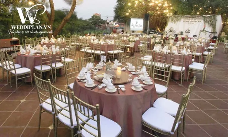 Không gian tiệc cưới sân vườn Le Jardin