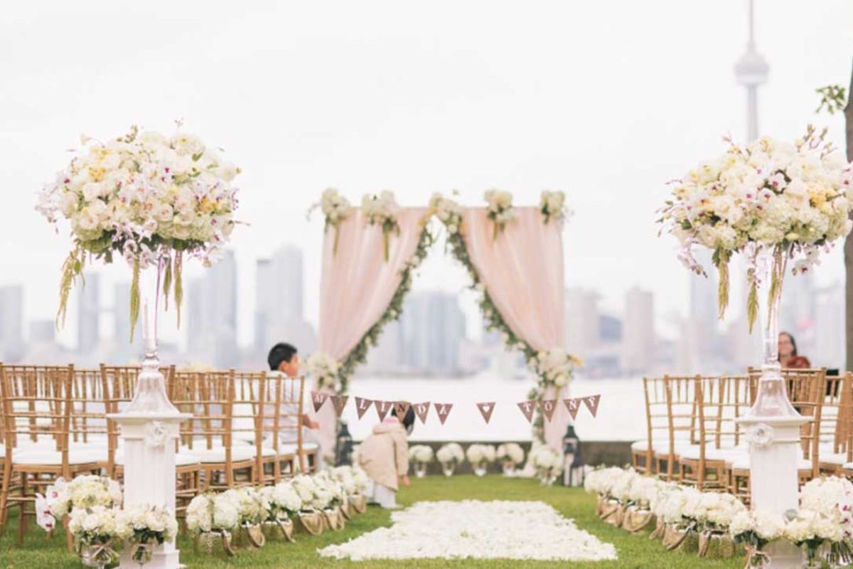 Trang trí cưới Fairy Tale linh hoạt ứng dụng nhiều không gian tiệc tại Việt Nam