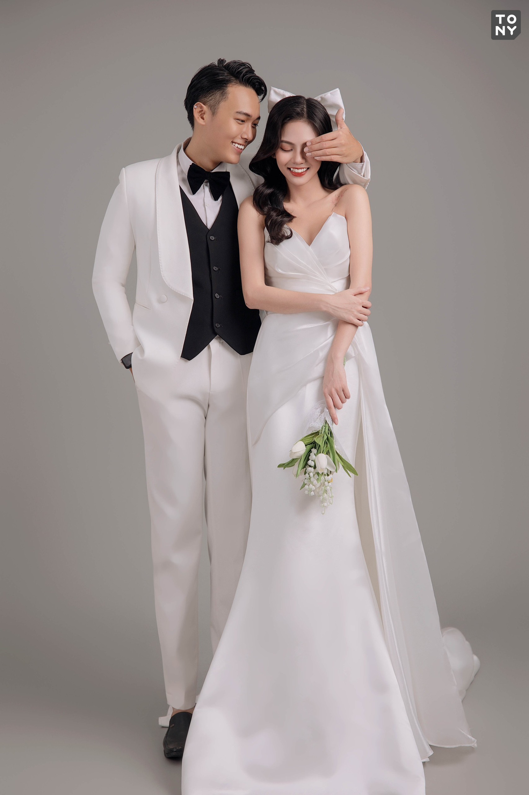 Vì sao nên làm hợp đồng cưới