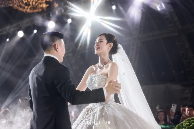 Chi tiết thực đơn tiệc cưới đẳng cấp