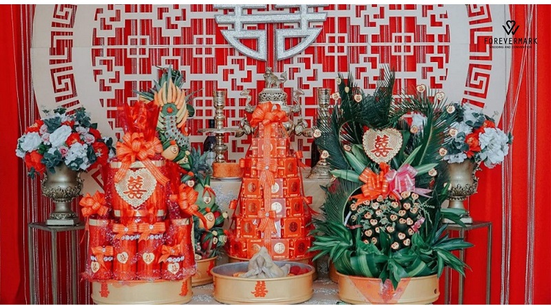 Mẫu trang trí bàn thờ gia tiên ngày cưới đẹp