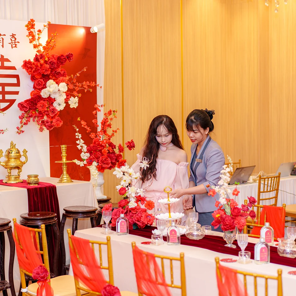 Dịch vụ chuyên nghiệp tại Đại Hỷ Palace