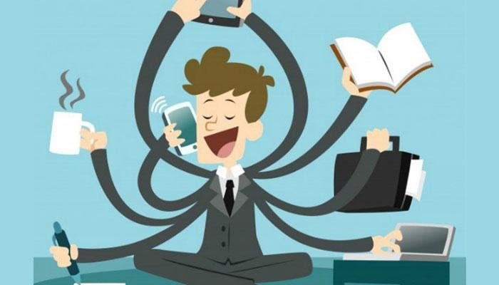Sinh viên học trực tuyến với kế hoạch rõ ràng